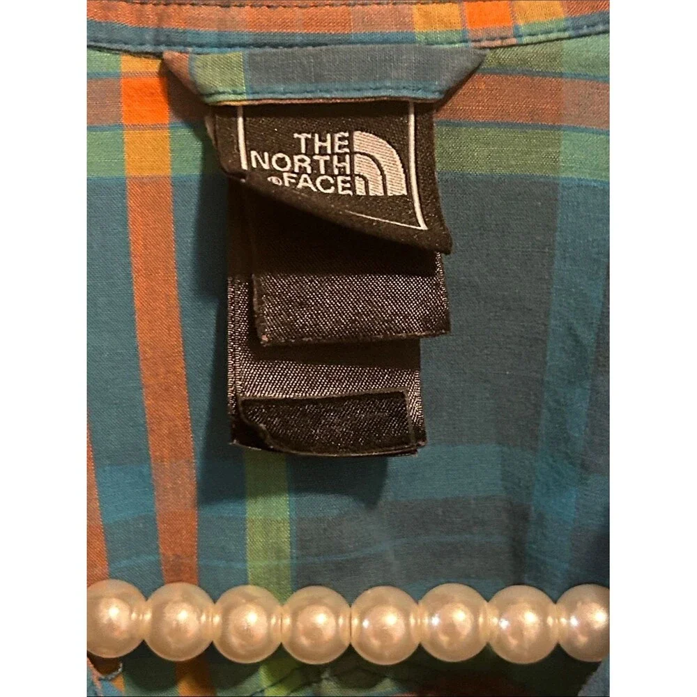 The North Face Men's Size M Plaid Snap Button Short Sleeve Shirt Blue Orange